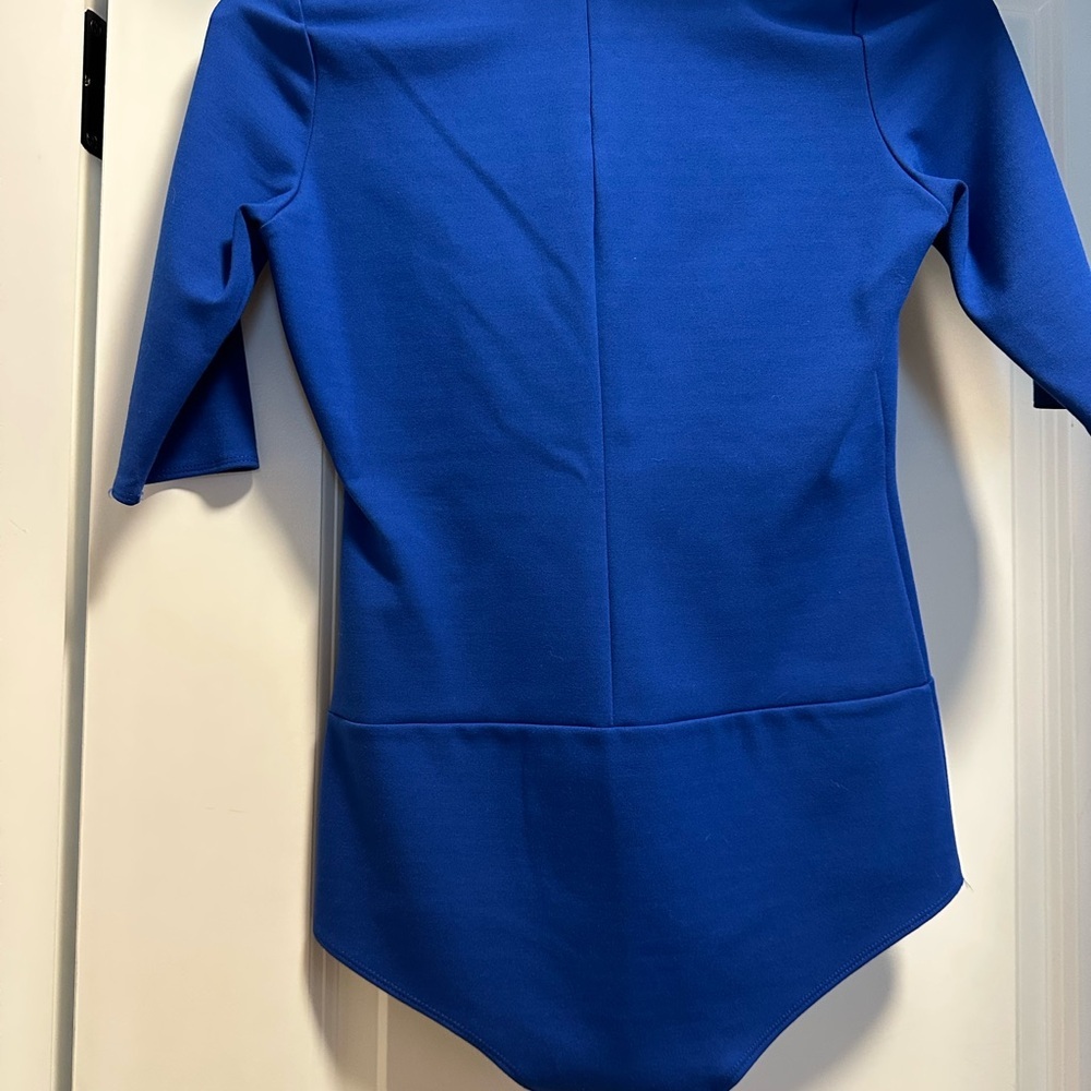 Aritzia Babaton Royal Blue V-Neck bodysuit - Picture 2 of 3